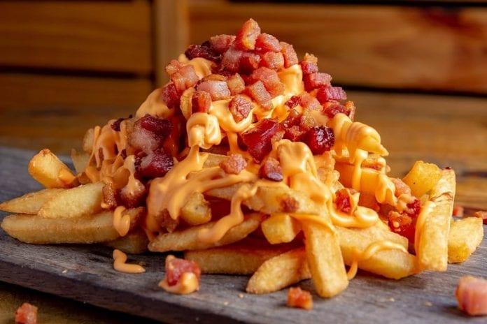 Batata Especial - Cheddar e Bacon